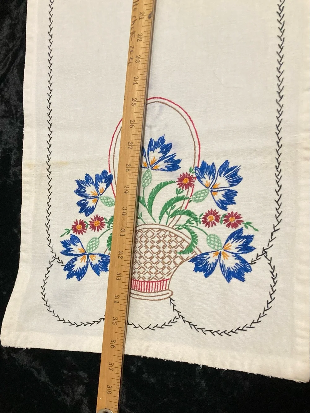 Embroidered Linen Table Runner with Black Stitch Border Flower Basket 36x14”